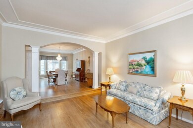 12376 Clareth Dr, Herndon, VA 20171 - photo 5