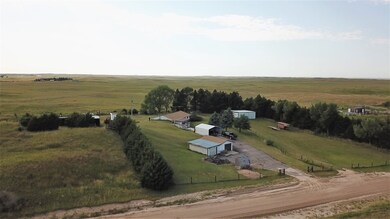 10928 S Whispering Hills, North Platte, NE 69101 - photo 2
