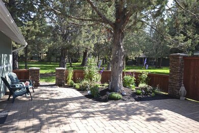 61468 Little John Ln, Bend, OR 97702 - photo 4