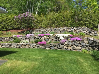 15 Orchard St, Millinocket, ME 04462 - photo 2