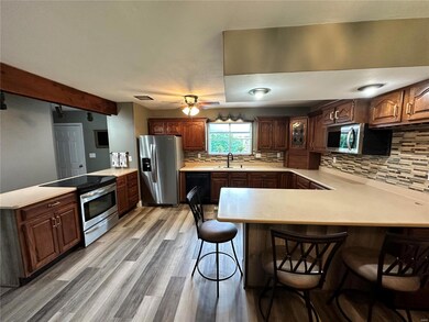 Kitchen pic 1