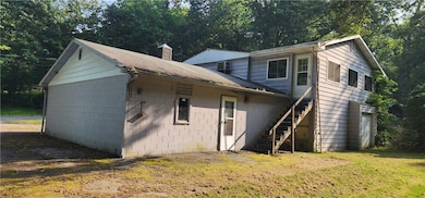 498 Sylvis Rd, Cherry Tree, PA 15724 - photo 7