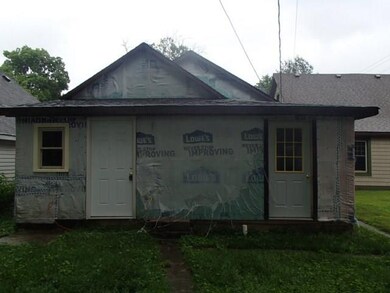 429 Kentucky St, Franklin, IN 46131 - photo 2