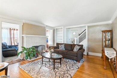 36 Hansbury Ave unit 38, Newark, NJ 07112 - photo 4