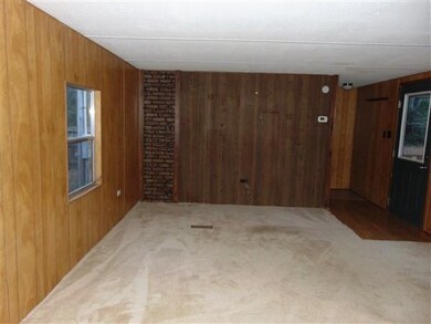Living Room (2)