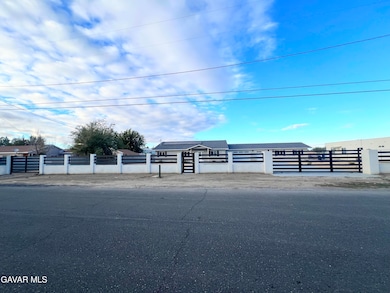 9737 E Avenue Q-4, Palmdale, CA 93591 - photo 3