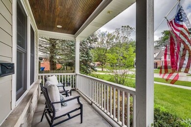 402 W Fremont Ave, Elmhurst, IL 60126 - photo 3