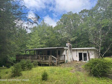 207 N Eastbrook Rd, Effort, PA 18330 - photo 3