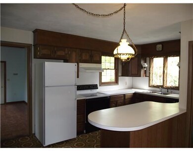 24 Bow St, Jamestown, RI 02835 - photo 6