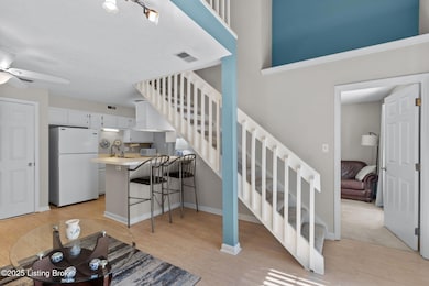 1174 Neon Way unit 10, Louisville, KY 40204 - photo 5