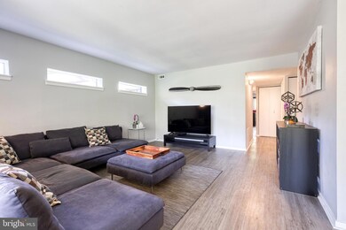 5709 Harpers Farm Rd unit F, Columbia, MD 21044 - photo 4