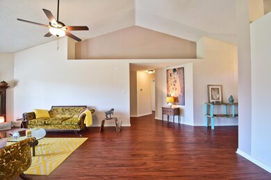 8035 Pine Cliff Cove29