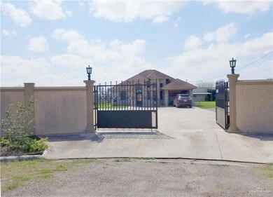 203 Julius Cir, Donna, TX 78537 - photo 2