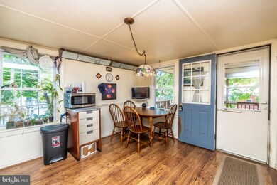 209 William St, Downingtown, PA 19335 - photo 3