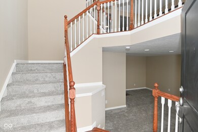 6301 Schooler Dr, Whitestown, IN 46075 - photo 3