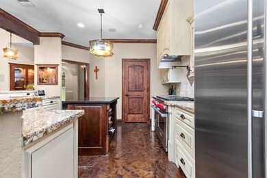 360 Amber Wood, Lufkin, TX 75904 - photo 7