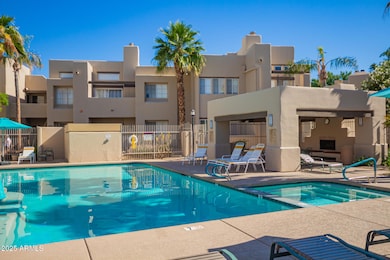 Pool & Spa