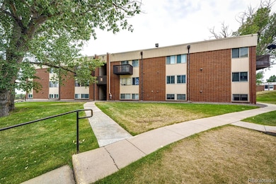 3623 S Sheridan Blvd unit 17, Denver, CO 80235 - photo 2