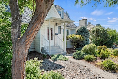 3110 N Sheridan Ct, Spokane, WA 99205 - photo 2