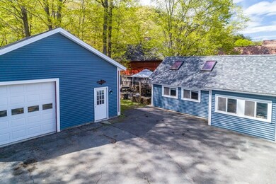 14 Ashfield St, Buckland, MA 01338 - photo 5