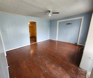 2220 Norvell Ave, Bay City, TX 77414 - photo 6