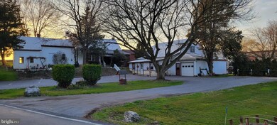 211 Turtle Hill Rd, Leola, PA 17540 - photo 2