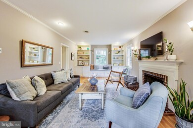 610 Ellsworth Dr, Silver Spring, MD 20910 - photo 5