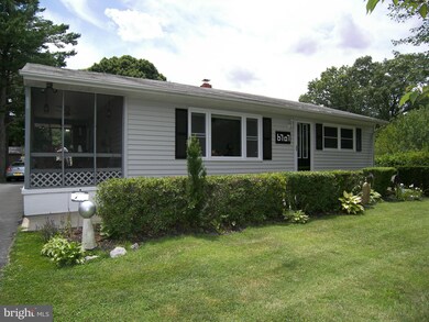 6707 Brooklyn Bridge Rd, Laurel, MD 20707 - photo 2