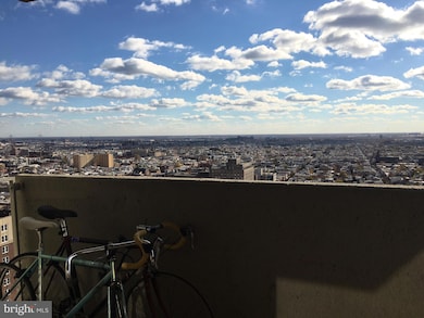 The Dorchester unit 3009, Philadelphia, PA 19103 - photo 2