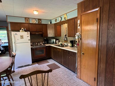 108 Nichecronk Rd S, Dingmans Ferry, PA 18328 - photo 2