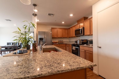 1558 Monte Vista Ave, Madera, CA 93637 - photo 7