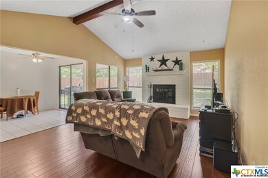 121 E Blancas Dr, Copperas Cove, TX 76522 - photo 5