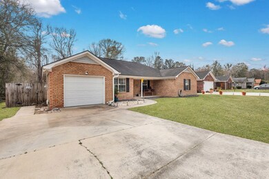 425 Meloney Dr, Hinesville, GA 31313 - photo 6