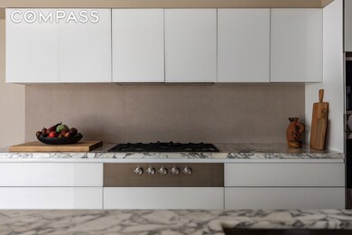 54 Macdougal St unit 1, New York, NY 10012 - photo 5