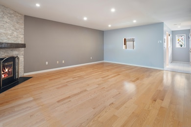 123 Old Belden Hill Rd unit 15, Norwalk, CT 06850 - photo 4