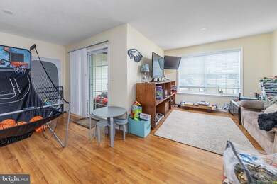 1006 Buckingham Dr unit 23, West Deptford, NJ 08086 - photo 6