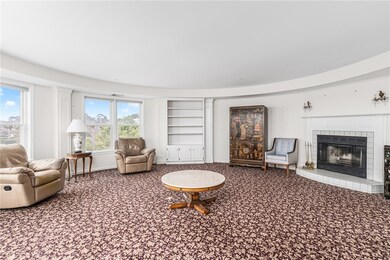 53 Conanicus Ave unit 4A, Jamestown, RI 02835 - photo 5