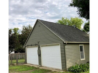 Detached 2-stall
