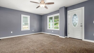 08-z 422 N Cedar St004