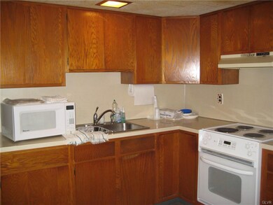 632 S Summit Rd, Bath, PA 18014 - photo 7