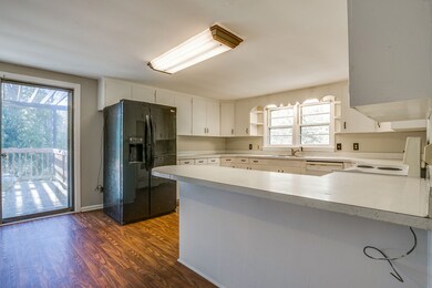 200 Rose St, Manchester, TN 37355 - photo 6