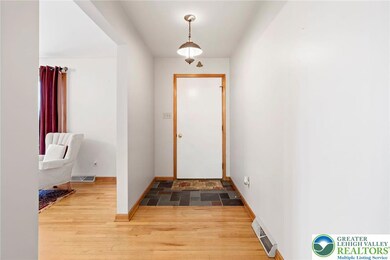 936 E Turner St, Allentown, PA 18109 - photo 5