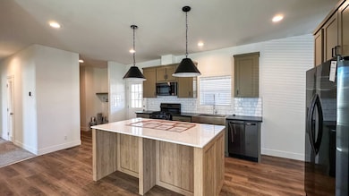 1300 W Menlo Ave unit 91, Hemet, CA 92543 - photo 5