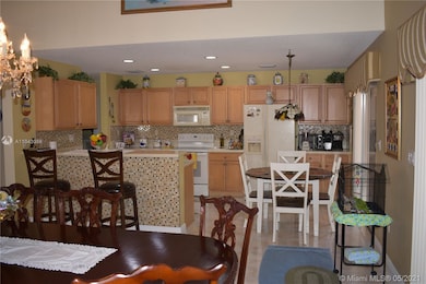 Kitchen / Breakfast area