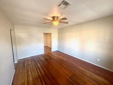 617 E Cherry St, Cushing, OK 74023 - photo 3