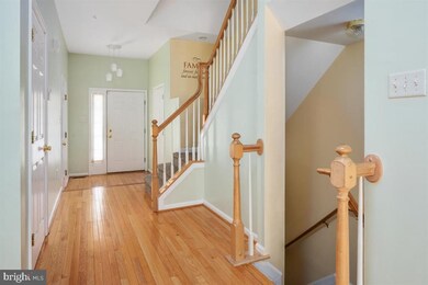 2572 Running Wolf Trail, Odenton, MD 21113 - photo 4