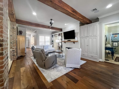 2020 Camellia Trace Dr, Baton Rouge, LA 70808 - photo 2