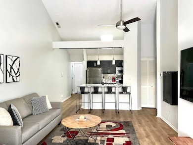 1982 S Bay Pointe Dr unit 34, Bloomington, IN 47401 - photo 4