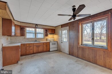 2550 Radcliffe Ave, Abington, PA 19001 - photo 5