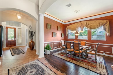 Formal Dining Entry
